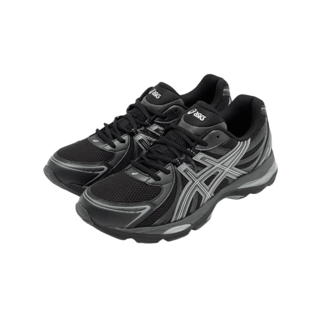 ASICS Gel-Sekiran Black sneakers on feet Dubai