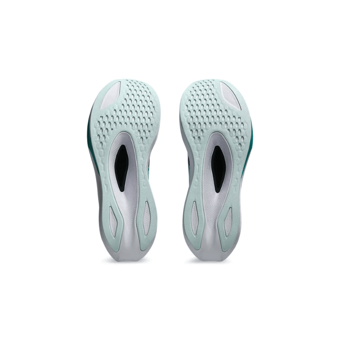 ASICS Magic Speed 4 Soothing Sea Black running shoes outsole
