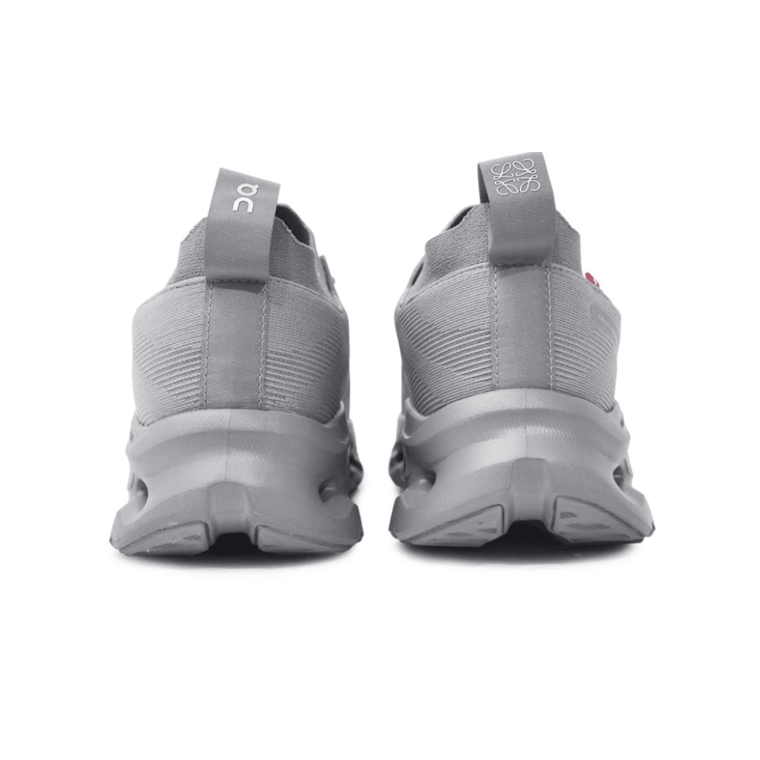 Loewe x Running Cloudtilt Grey heel view