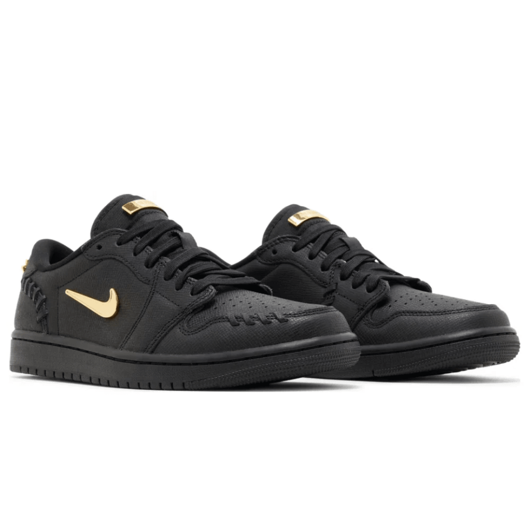 Nike Air Jordan 1 Low Method of Make Black sneakers upper detail