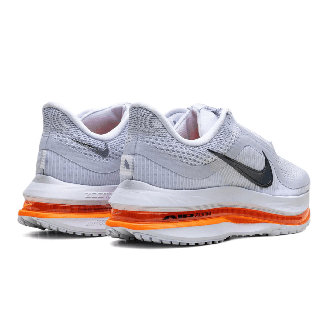 Nike Pegasus Premium Airscape sneakers heel view