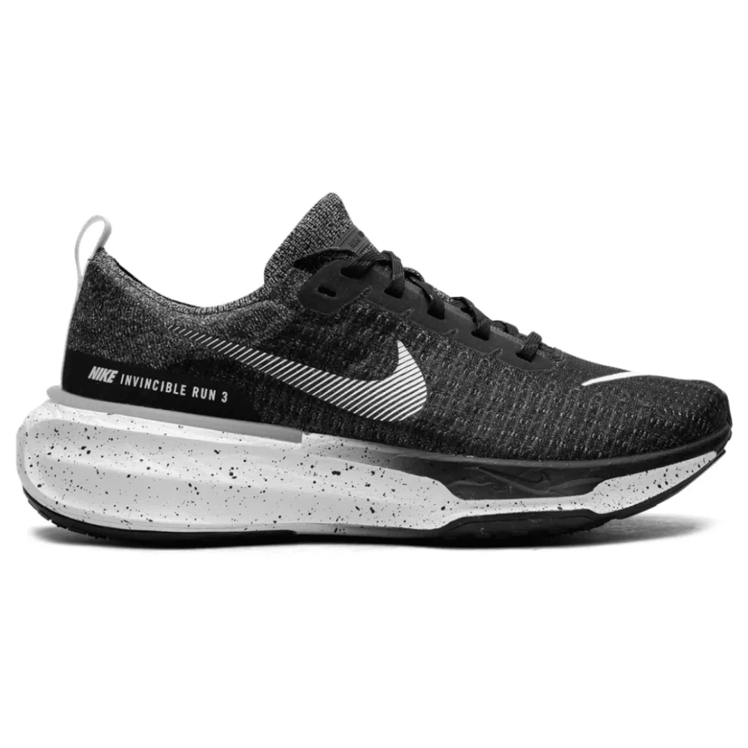 Nike ZoomX Invincible Run Flyknit 3 Oreo sneakers side profile