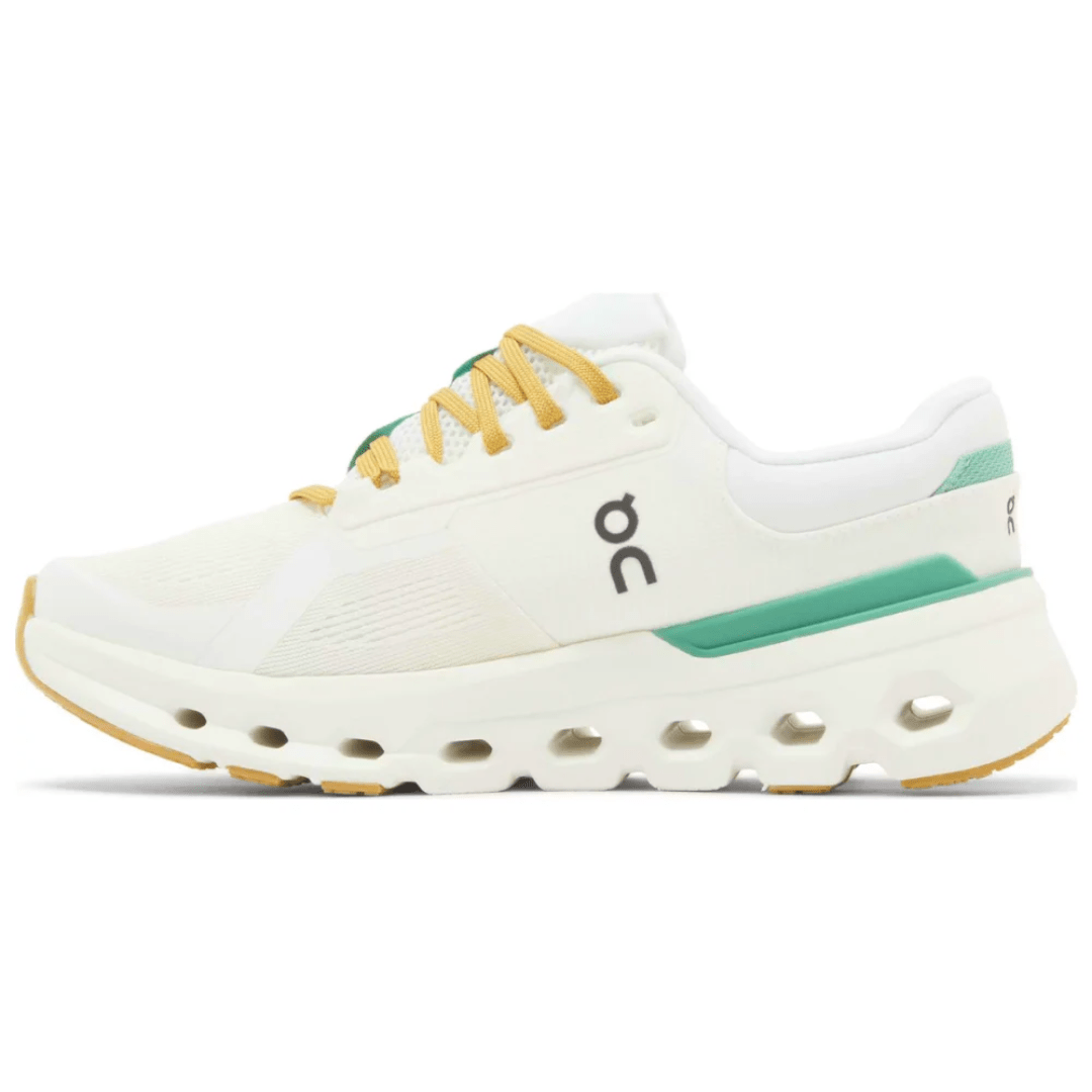 Side view showing structured mesh and CloudTec® cushioning pods.