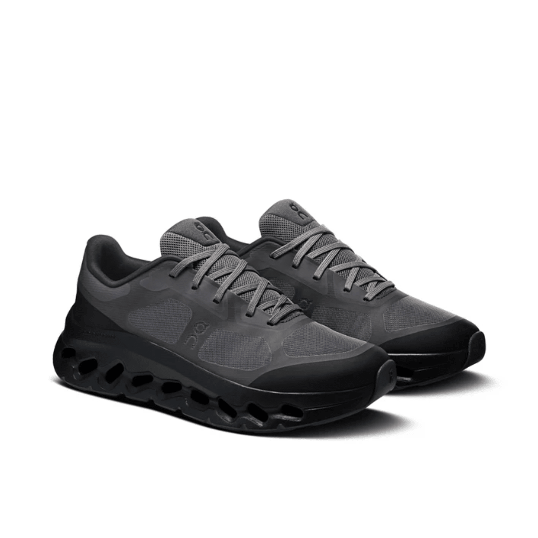 On Cloudtilt Remix Black technical upper and laces