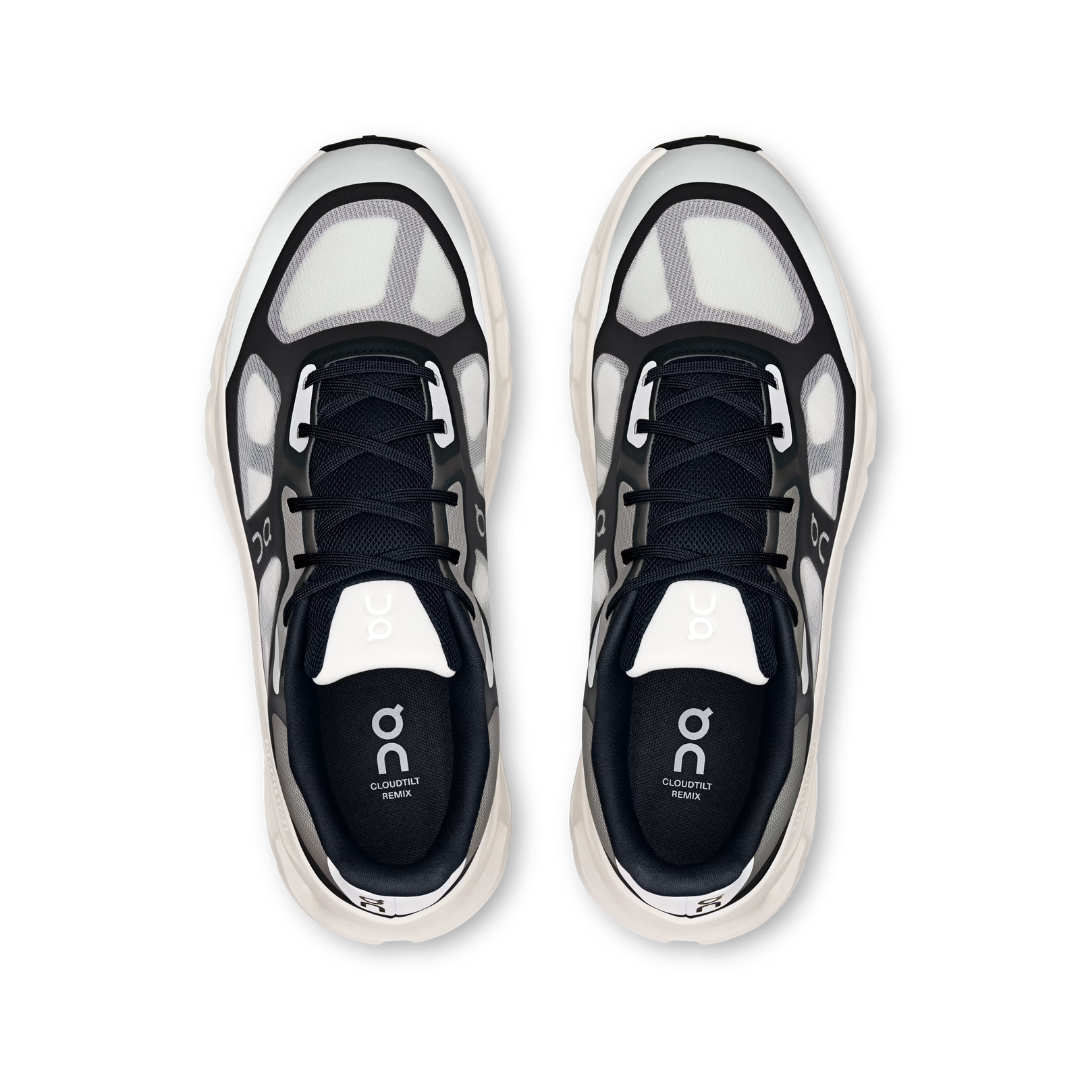 Traditional laces and layered upper of On Cloudtilt Remix