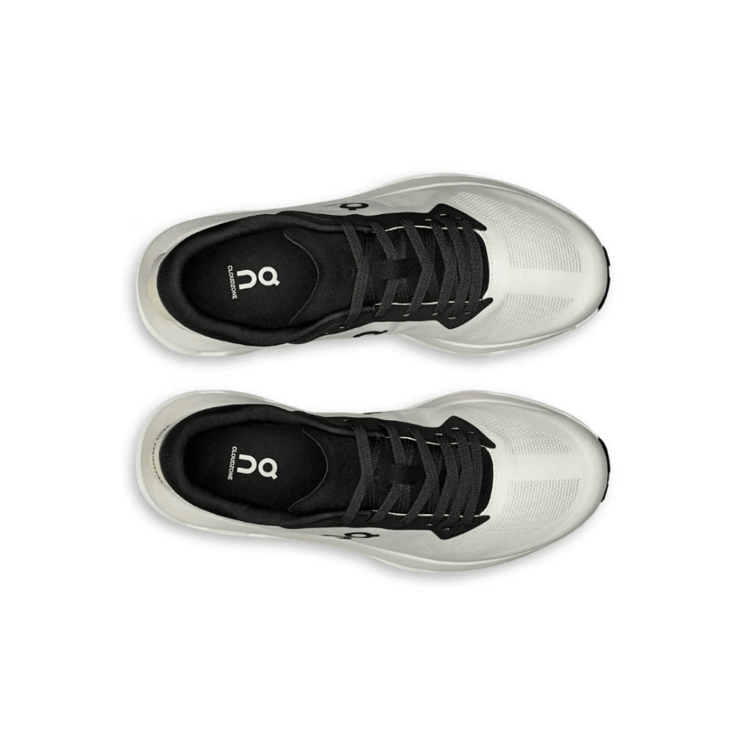 On Cloudzone Ice Black heel view