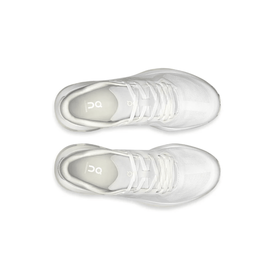 Cloudzone Triple White heel view