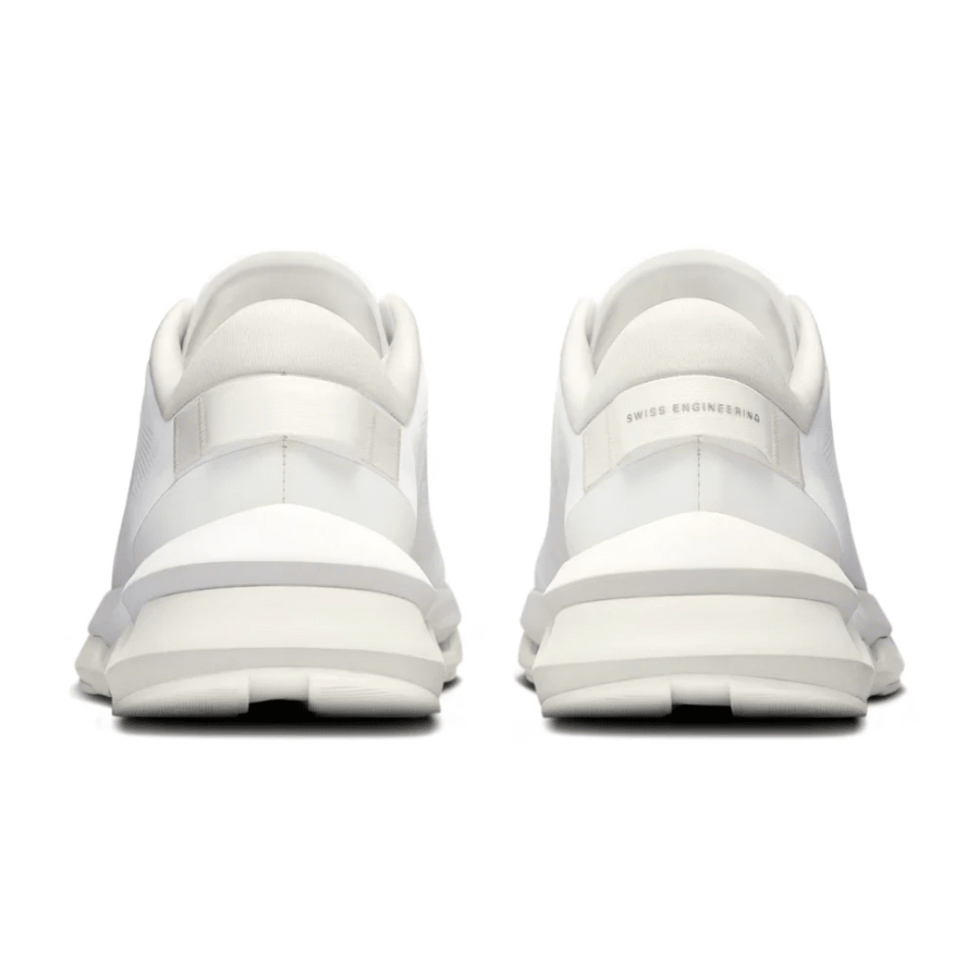 Cloudzone Triple White macro texture