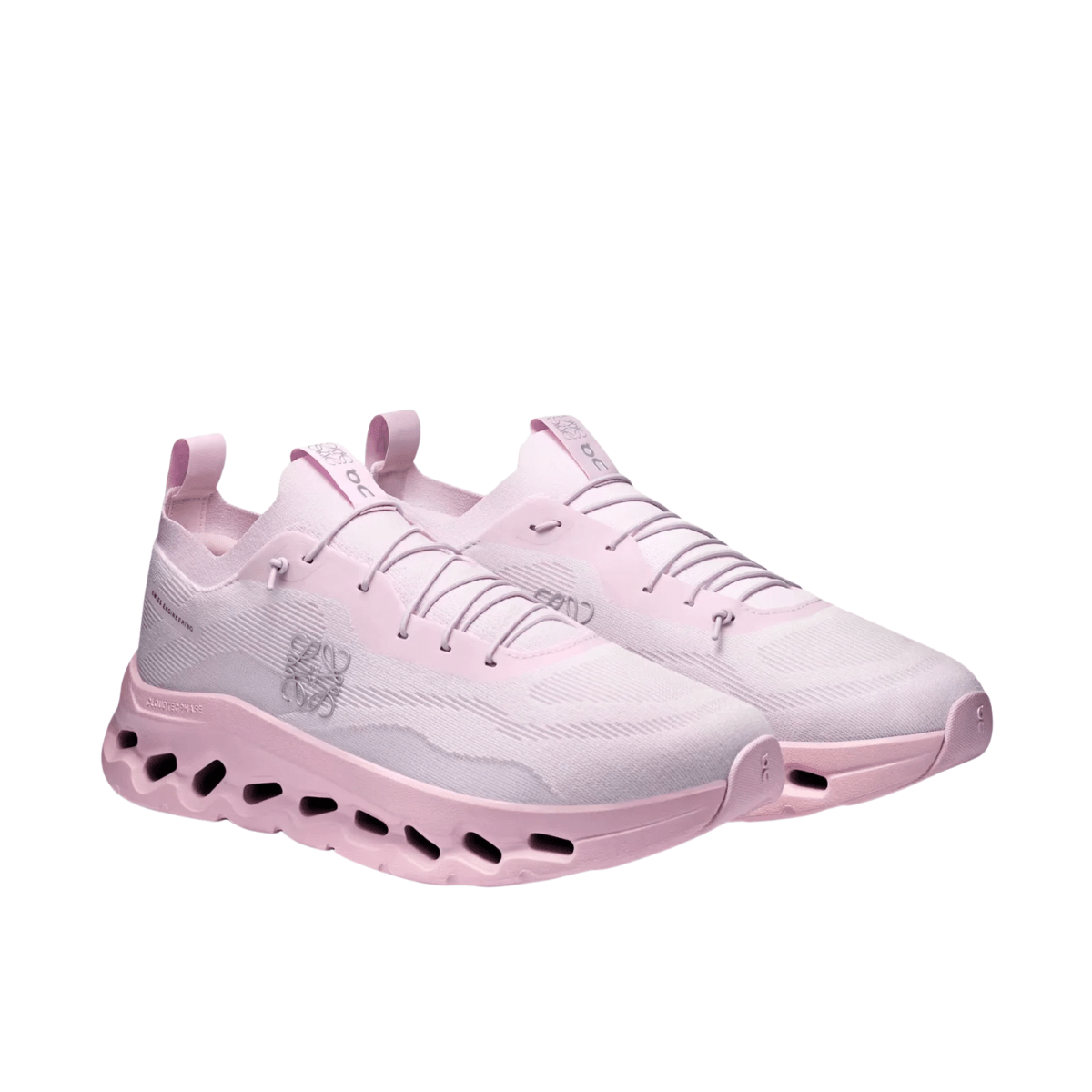 On Running Cloudtilt LOEWE Pale Pink upper detail