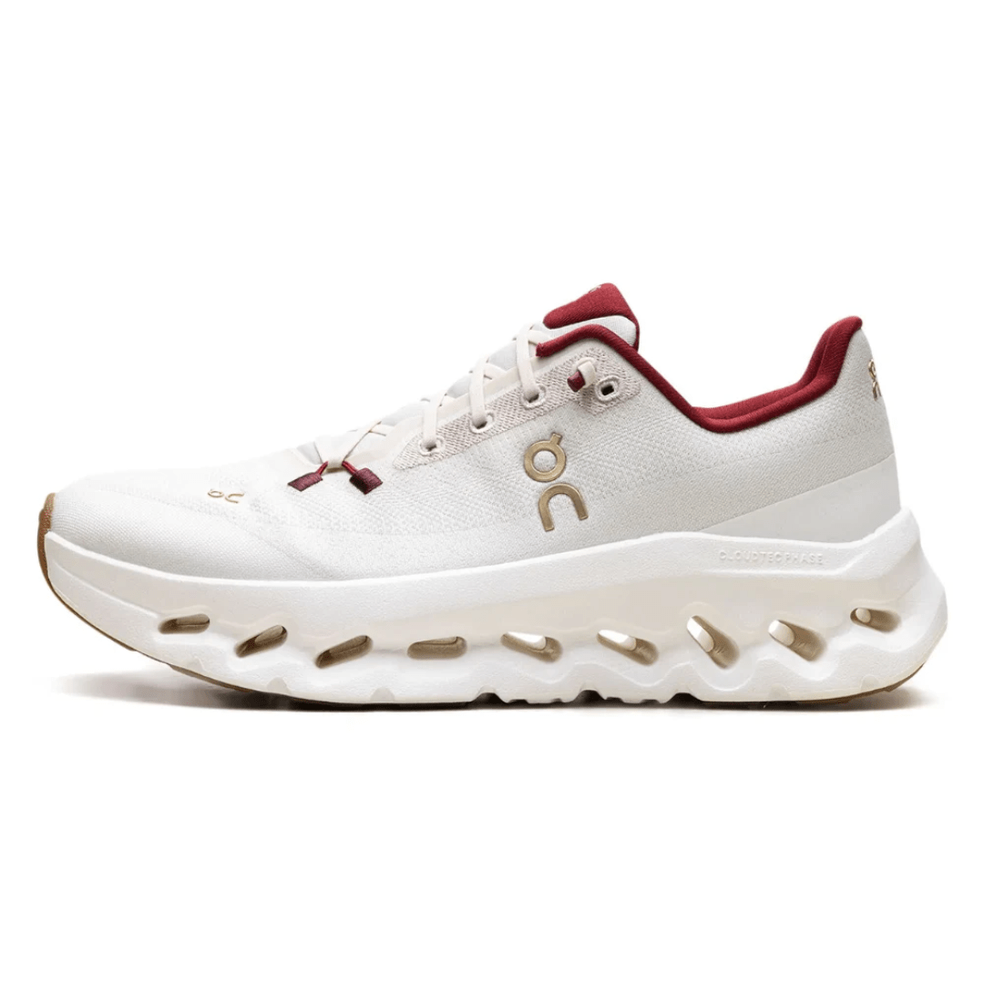 On Running Cloudtilt Pearl Ivory heel view