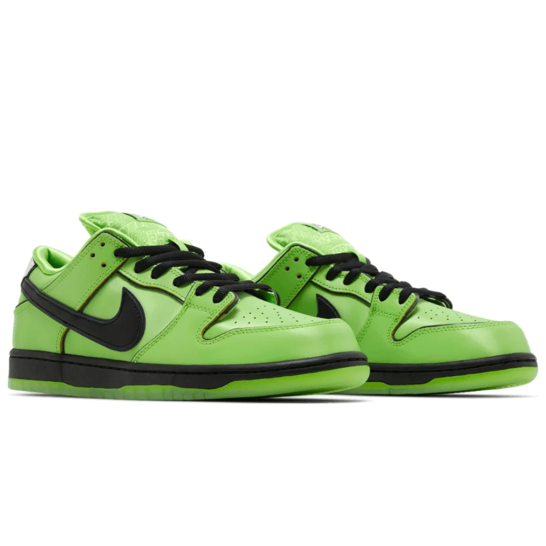The Powerpuff Girls x Dunk Low Pro SB QS Buttercup sneakers upper detail