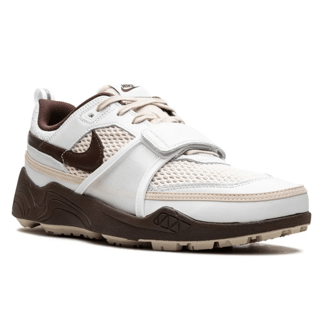 Travis Scott x Zoom Field Jaxx Light Chocolate sneakers heel view