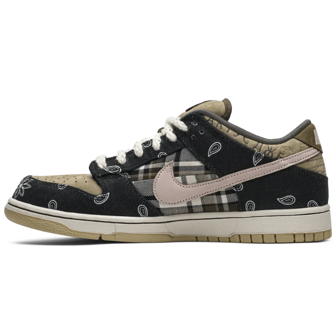 Travis Scott x SB Dunk Low PRM QS Cactus Jack Special Box on feet Dubai